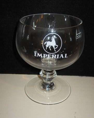 beer glass from the Imperial brewery in Belgium with the inscription 'Imperial'