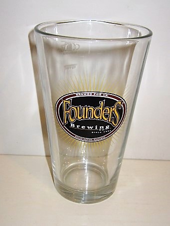 beer glass from the Founders  brewery in U.S.A. with the inscription 'Founders Breweing Co Branded For US Since 1997 Grand Rapids Miichigan'