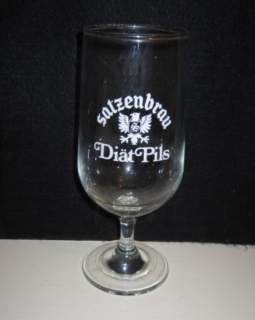 beer glass from the Guinness  brewery in Ireland with the inscription 'Salzenbrau Diat Pils'