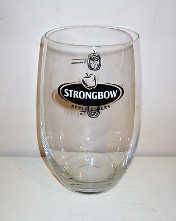 beer glass from the Bulmers brewery in England with the inscription 'Strongbow Applel Ciders'