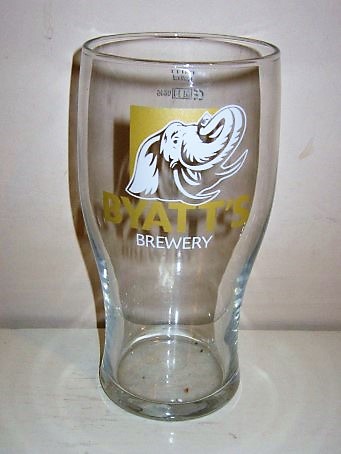 beer glass from the Byatt's brewery in England with the inscription 'Byatt's Brewery'