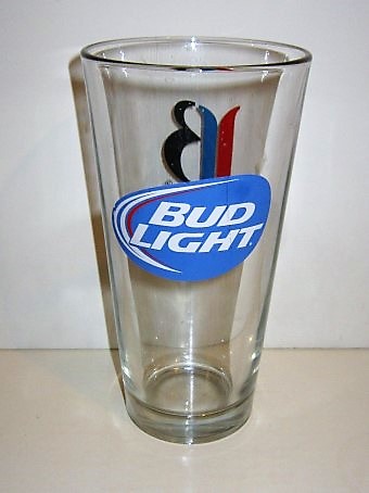 beer glass from the Anheuser Busch brewery in U.S.A. with the inscription 'Bud Light'