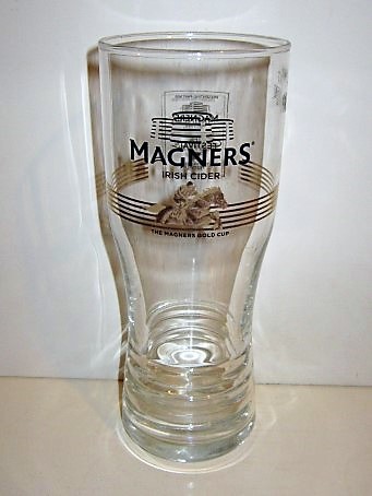 beer glass from the Magners brewery in Ireland with the inscription 'Magners Irish Cider The Magners Gold Cup, '