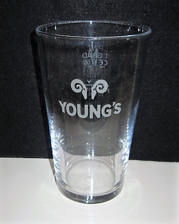 beer glass from the Young's brewery in England with the inscription 'Young's'