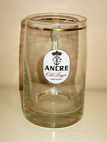 beer glass from the Esprance brewery in France with the inscription 'JH 1746 Ancre Old Lager Special'