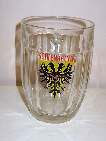 beer glass from the Jupler brewery in France with the inscription 'Schoenbrunn Speciale'