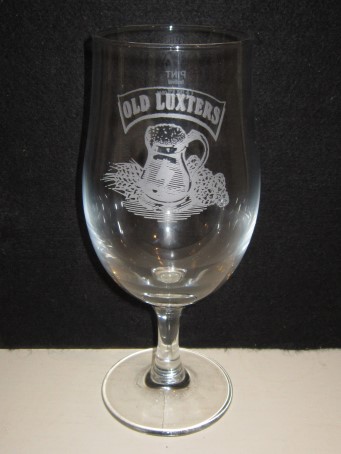beer glass from the Chiltern Valley brewery in England with the inscription 'Old Luxters '