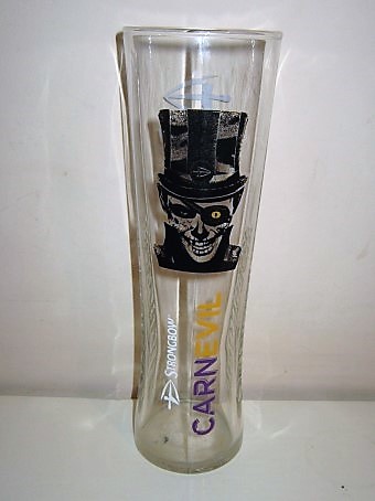 beer glass from the Bulmers brewery in England with the inscription 'Strongbow Carnevil'