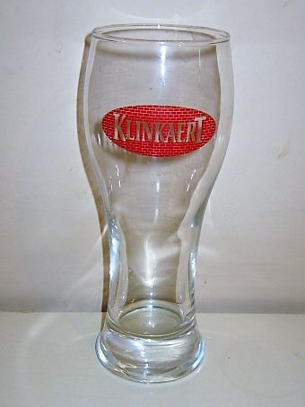 beer glass from the Leroy brewery in Belgium with the inscription 'klinkaert'