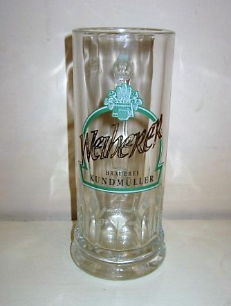 beer glass from the Kundmuller brewery in Germany with the inscription 'Weiherer Brauerei Kundmuller'