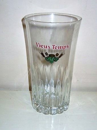 beer glass from the InBev brewery in Belgium with the inscription 'Vieux Temps'