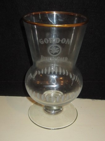 beer glass from the John Martin brewery in Belgium with the inscription 'Gordon Finest Gold'