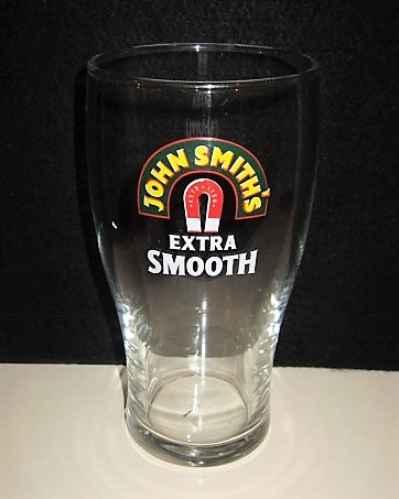 beer glass from the John Smith's brewery in England with the inscription 'John Smith's Estb 1758 Extra Smooth'