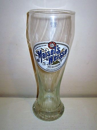 beer glass from the Gebruder Maisel brewery in Germany with the inscription 'Maisel's Weisse Aus Bayreuth Privatbraueres Seit 1887 Gebraut Nach Dem Bayerischen Reinheitsgebot Von 1516'