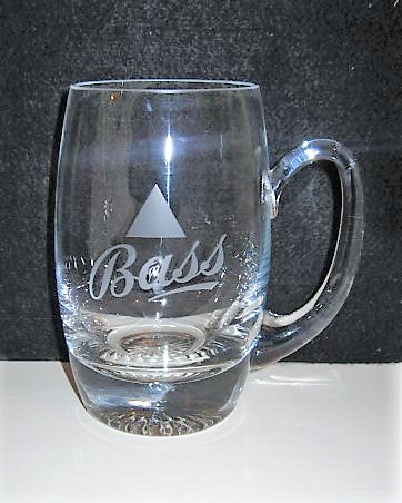 beer glass from the Bass  brewery in England with the inscription 'Bass '