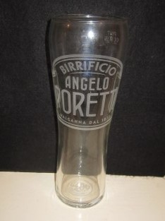 beer glass from the Poretti brewery in Italy with the inscription 'Birrifico Angelo Poretti Valganna Dal 1877'