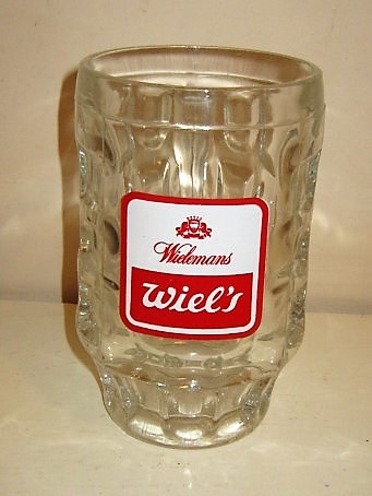 beer glass from the Wielemans-Cueppens       brewery in Belgium with the inscription 'Wielemans Wiel's'