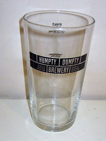 beer glass from the Humpty Dumpty brewery in England with the inscription 'Humpty Dumpty Brewery, Cracking Real Ale Since 1998, Made In Reedham Norfock UK'