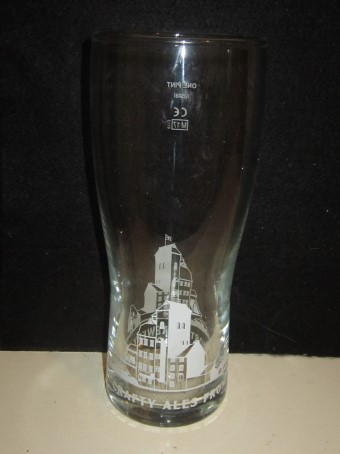 beer glass from the Hook Norton brewery in England with the inscription 'Crafty Ales From Hook Norton Brewery'