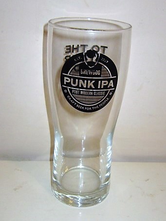 beer glass from the Brew Dog brewery in Scotland with the inscription 'Brew Dog'