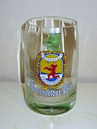 beer glass from the Hohenfelder brewery in Germany with the inscription 'Hohenfelder Pils'