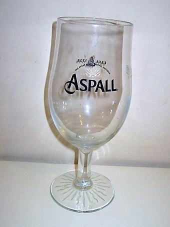 beer glass from the Aspall brewery in England with the inscription 'Aspall, The Cyder House, Aspall Suffolk '