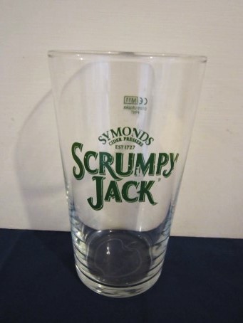beer glass from the Bulmers brewery in England with the inscription 'Symonds Cider Pressers EST 1727 Scrumpy Jack'
