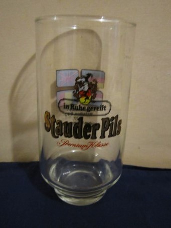 beer glass from the Stauder brewery in Germany with the inscription 'Stauder Pils In Ruhe Gereift'