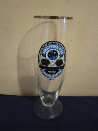 beer glass from the Berliner-Schultheiss brewery in Germany with the inscription 'Schultheiss Brau Schultheiss Brauerei Fullung Brauerei Actien Gesellschaft 1900'