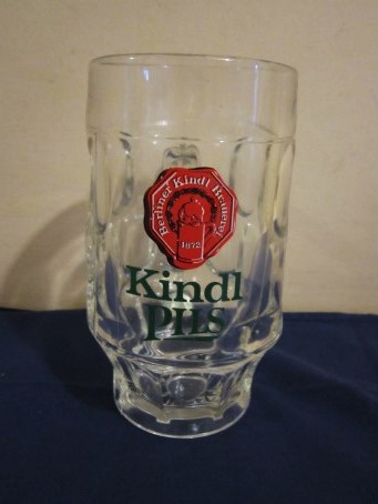 beer glass from the Berliner Kindl  brewery in Germany with the inscription 'Berliner Kindi Brauerei 1872 Kindi Pils'