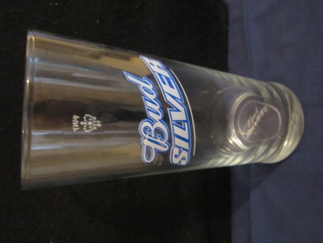 beer glass from the Anheuser Busch brewery in U.S.A. with the inscription 'Bud Silver'