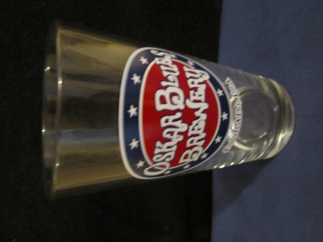 beer glass from the Oskar Blues brewery in U.S.A. with the inscription 'Oskar Blues Brewery Colorado USA'