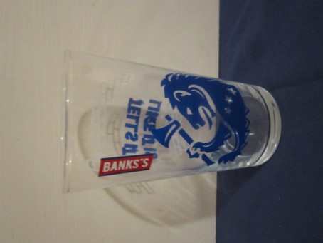 beer glass from the Wolverhampton & Dudley  brewery in England with the inscription 'Banks's '