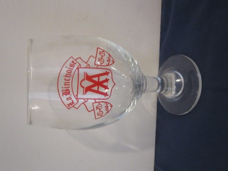 beer glass from the La Binchoise brewery in Belgium with the inscription 'La Binchoise AA'