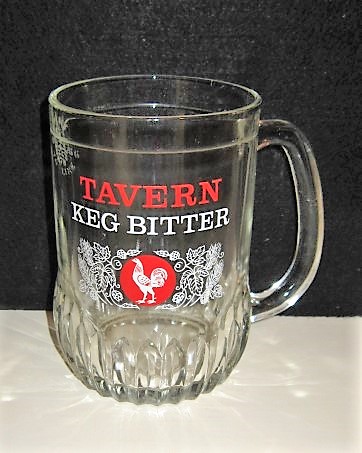 beer glass from the Courage brewery in England with the inscription 'Tavern Keg Bitter'
