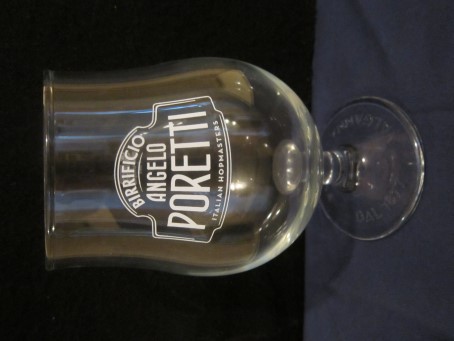 beer glass from the Poretti brewery in Italy with the inscription 'Birrificio Angelo Poretti Italian Hopmaster'