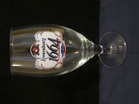 beer glass from the Kronenbourg brewery in France with the inscription 'Kronenbourg 1664'