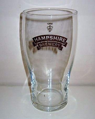 beer glass from the Hampshire Brewery brewery in England with the inscription 'Hampshire Brewery'