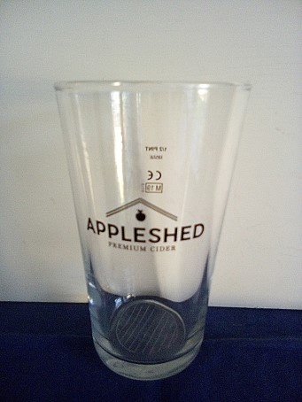 beer glass from the Appleshed  brewery in England with the inscription 'Appleshed Premium Cider'