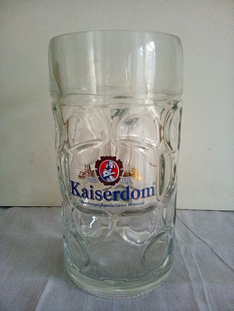 beer glass from the Kaiserdom brewery in Germany with the inscription 'Anno 1718 Kaiserdom Bamberger Specialitaten Brauerer'