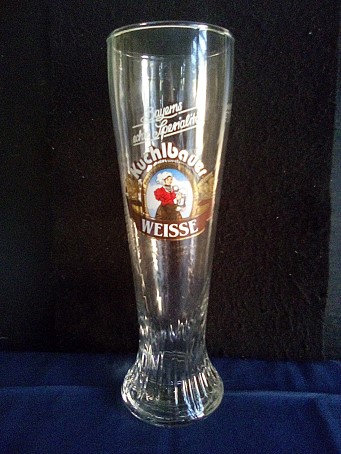 beer glass from the Kuchlbauer brewery in Germany with the inscription 'Kuchlbauer Weisse Abensberger Privat Brauerei Mit Brau Traditio Seit 1300'