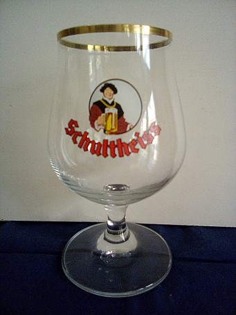 beer glass from the Berliner-Schultheiss brewery in Germany with the inscription 'Schultheiss'