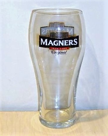 beer glass from the Magners brewery in Ireland with the inscription 'Magners Irish Cider Original'