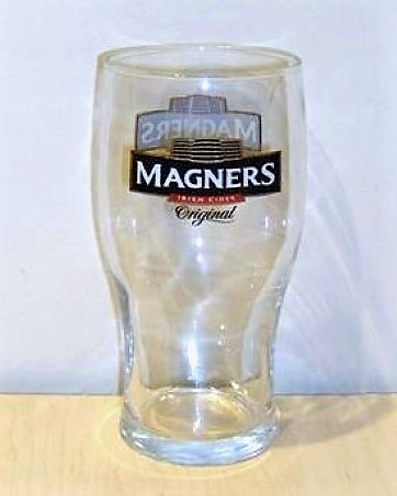 beer glass from the Magners brewery in Ireland with the inscription 'Magners Irish Cider Original'